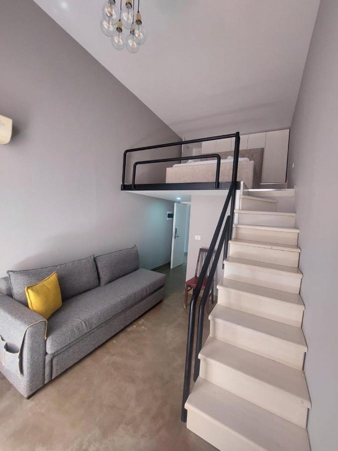 Velmar Hotel Golem  Extérieur photo